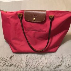 Pink / fuchsia longchamp tote bag